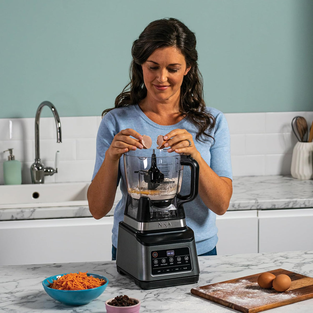 Ninja 3-in-1 Food Processor & Blender with Auto-iQ, Black BN800UK